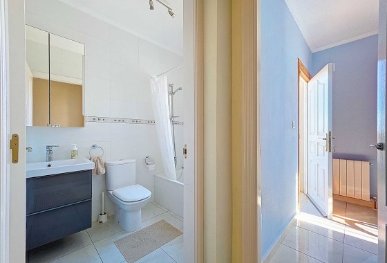 Herverkoop - Vrijstaande Villa -
La Zarza