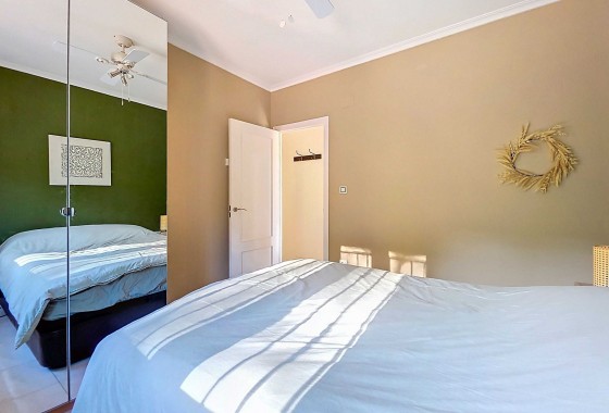 Herverkoop - Vrijstaande Villa -
La Zarza