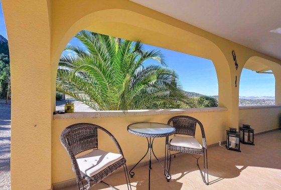 Herverkoop - Vrijstaande Villa -
La Zarza