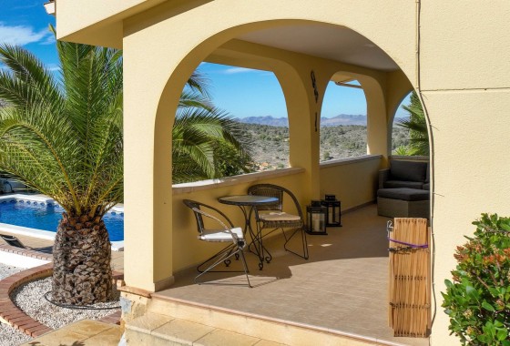 Herverkoop - Vrijstaande Villa -
La Zarza