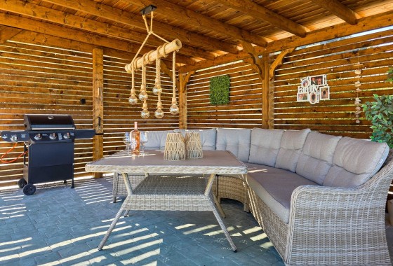 Herverkoop - Vrijstaande Villa -
La Zarza