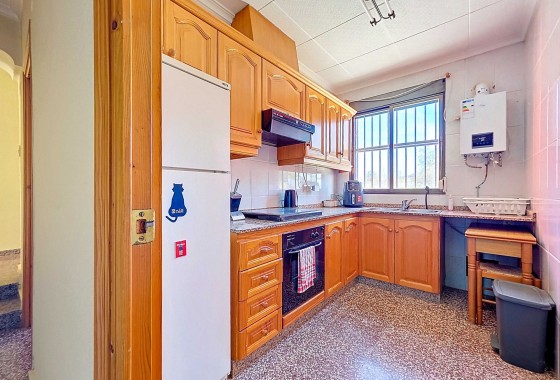 Herverkoop - Landhuis -
La Solana