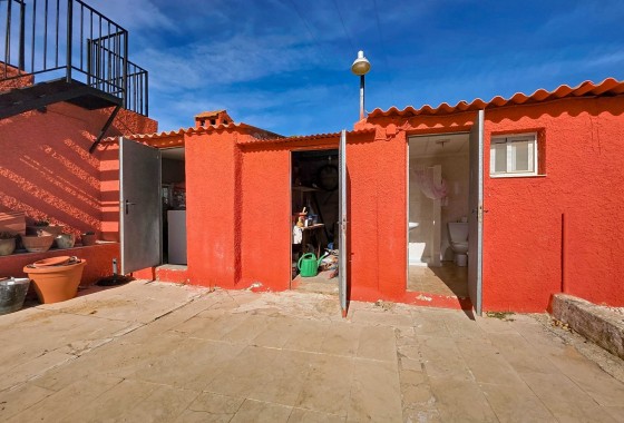 Herverkoop - Landhuis -
La Solana