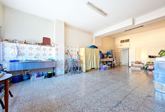 Sprzedaż -  -
Pinoso