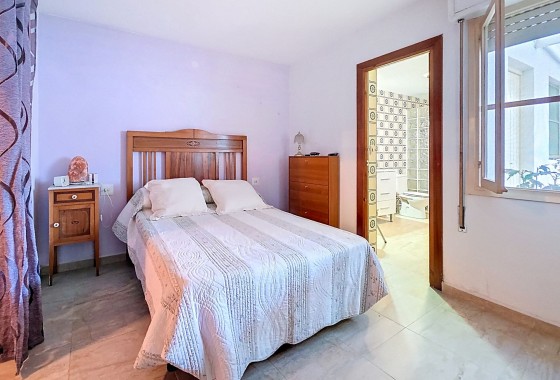 Sprzedaż -  -
Pinoso