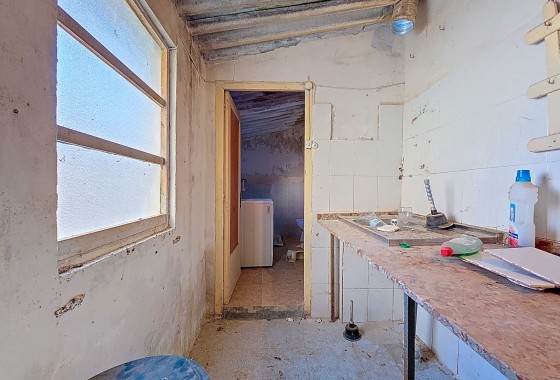 Herverkoop - Herenhuis -
Torre Del Rico