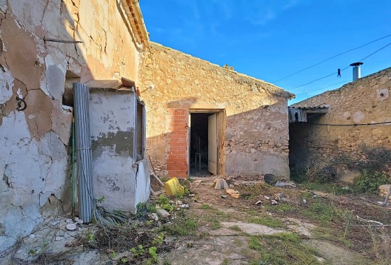 Herverkoop - Herenhuis -
Torre Del Rico