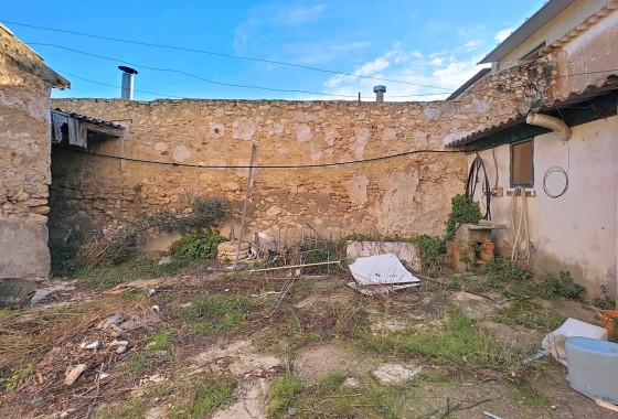 Herverkoop - Herenhuis -
Torre Del Rico