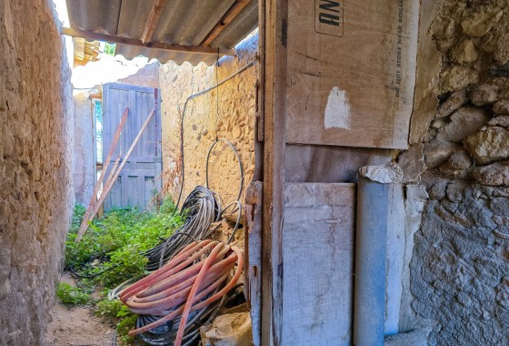 Herverkoop - Herenhuis -
Torre Del Rico