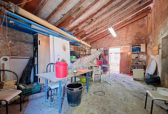 Herverkoop - Herenhuis -
Torre Del Rico