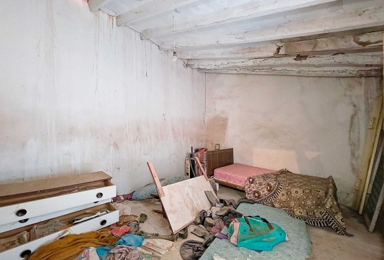 Herverkoop - Herenhuis -
Torre Del Rico