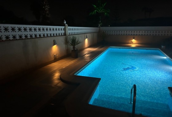 Revente - Villa Individuelle -
Benijofar - Monte Azul