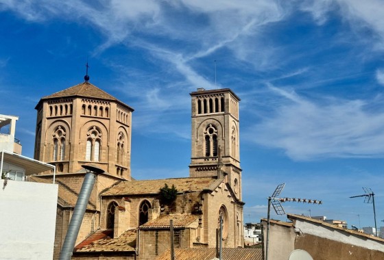 Resale - Wohnung Appartement -
Palma