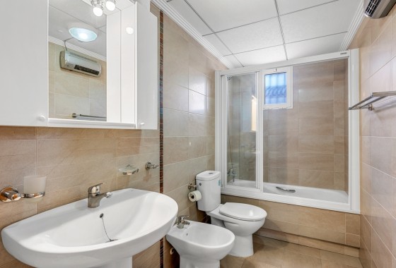 Resale - Stadthaus -
Orihuela Costa - Villamartín