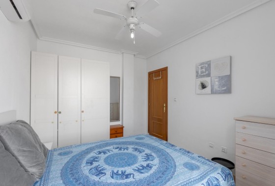 Sale - Apartment Flat -
Torrevieja - Playa de los Locos