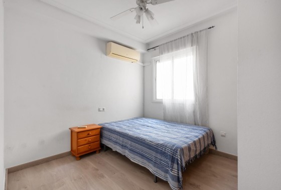 Sale - Apartment Flat -
Torrevieja - Playa de los Locos
