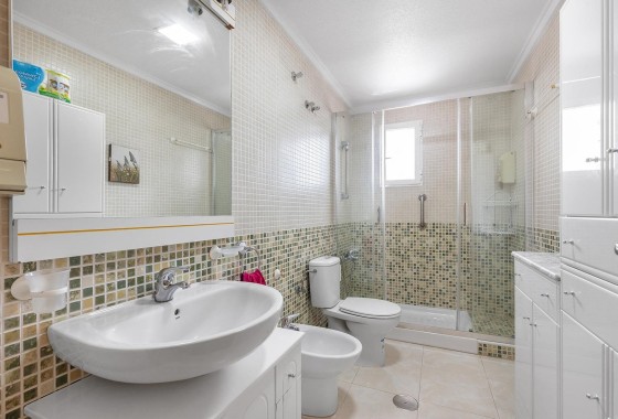 Sprzedaż - Apartament mieszkanie -
Torrevieja - Estacion de autobuses