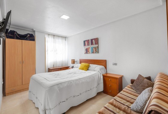Sprzedaż - Apartament mieszkanie -
Torrevieja - Estacion de autobuses
