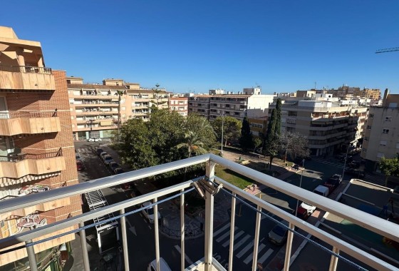 Revente - Appartement -
Torrevieja - Estacion de autobuses