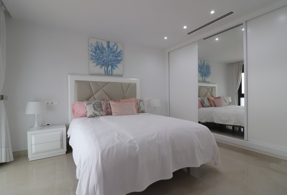 Herverkoop - Vrijstaande Villa -
Benijofar - Benijofar - Village