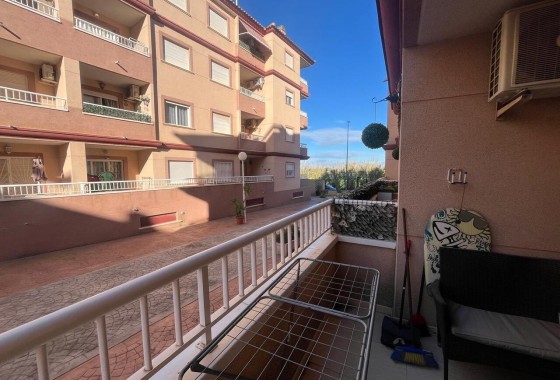 Venta - Apartamento / Piso -
Algorfa