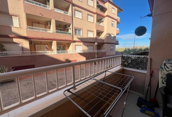 Venta - Apartamento / Piso -
Algorfa