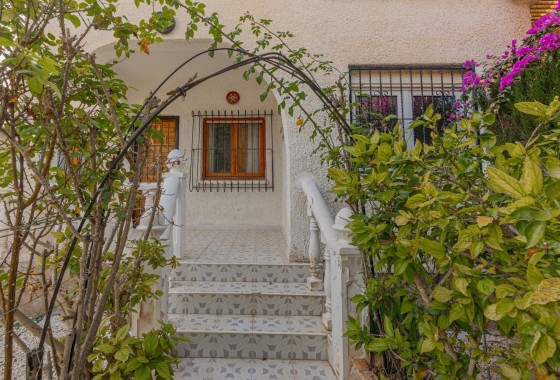 Resale - Freistehende Villa -
Torrevieja - El chaparral