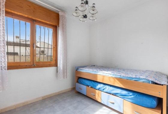 Resale - Freistehende Villa -
Torrevieja - El chaparral