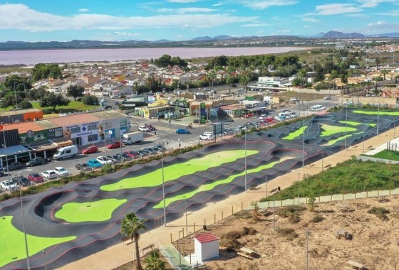 Resale - Freistehende Villa -
Torrevieja - El chaparral