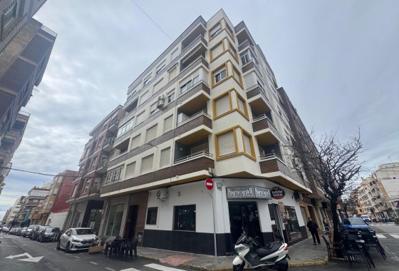 Sprzedaż - Apartament mieszkanie -
Torrevieja - Muelle Pesquero