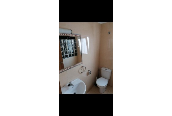 Sprzedaż - Apartament mieszkanie -
Torrevieja - Estacion de autobuses