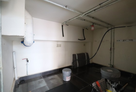 Herverkoop - Commercieel -
Formentera del Segura - Formentera - Village