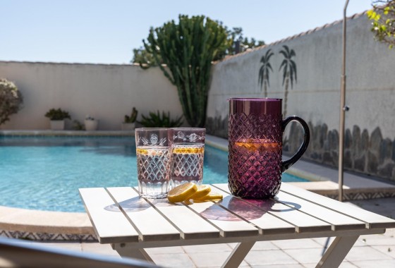 Resale - Freistehende Villa -
Orihuela Costa - Playa Flamenca