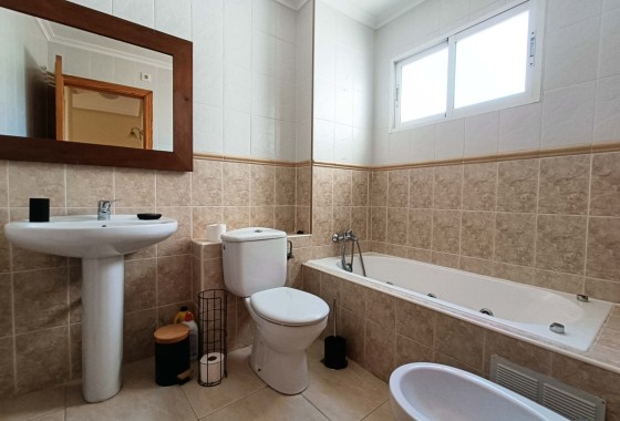 Herverkoop - Apartement Flat -
Hondón de los Fráiles