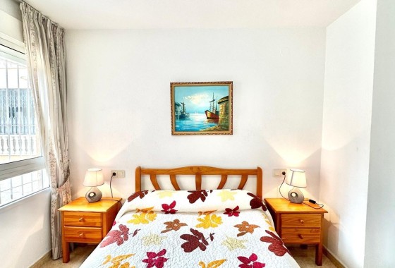 Resale - Wohnung Appartement -
Torrevieja - Centro