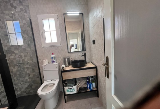 Revente - Villa mitoyenne -
Orihuela Costa - Entre golf