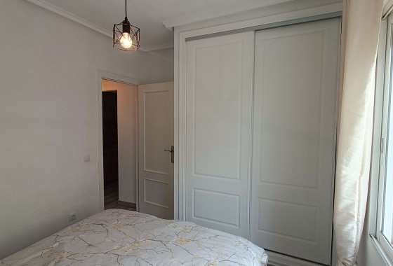 Revente - Villa Individuelle -
Rojales