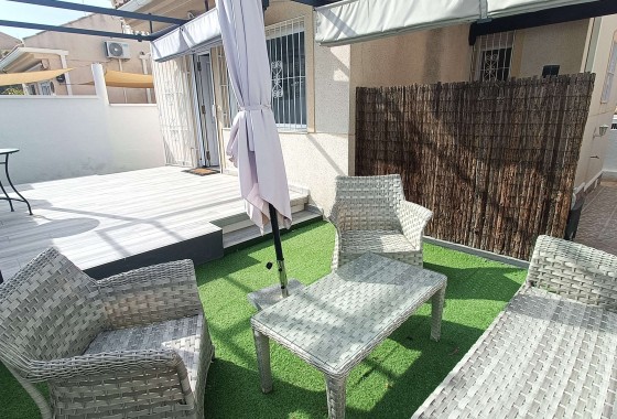 Revente - Villa Individuelle -
Rojales