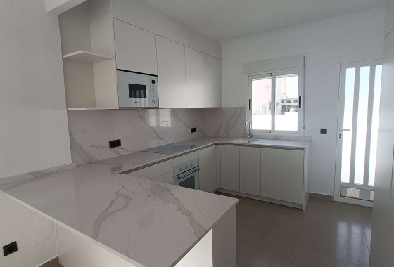 Herverkoop - Vrijstaande Villa -
Algorfa - Lo Crispin