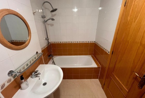 Wiederverkauf - Wohnung / Apartment -
Algorfa