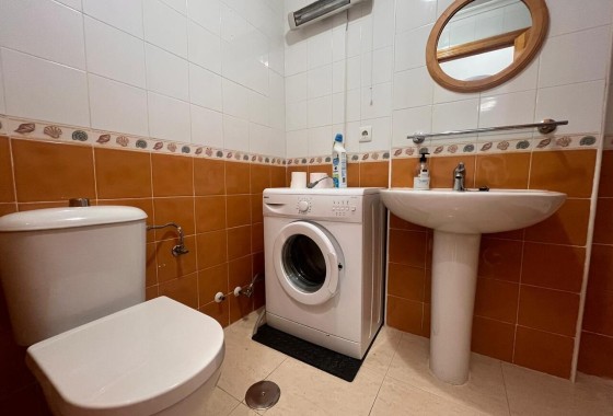 Wiederverkauf - Wohnung / Apartment -
Algorfa