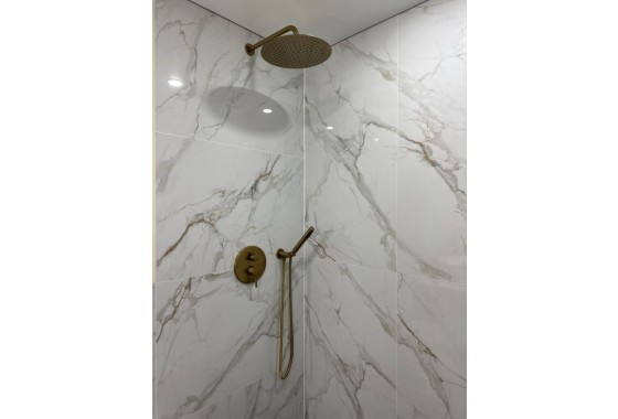 Venta - Apartamento / Piso -
Torrevieja