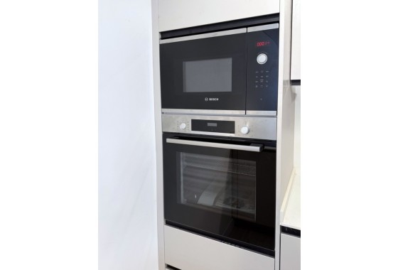 Venta - Apartamento / Piso -
Torrevieja