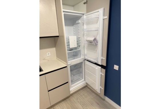 Venta - Apartamento / Piso -
Torrevieja