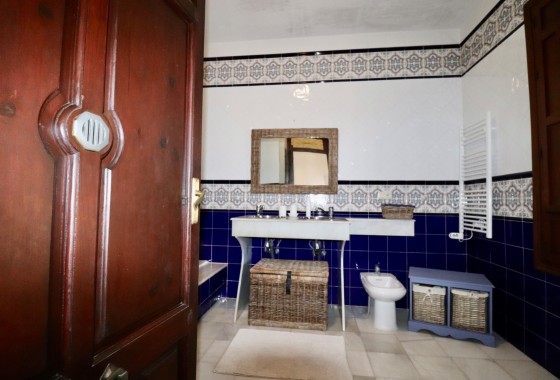 Resale - Finca Landgut -
Rojales - Heredades