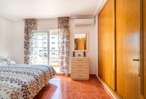 Venta - Casa de pueblo -
Orihuela Costa - Villamartin