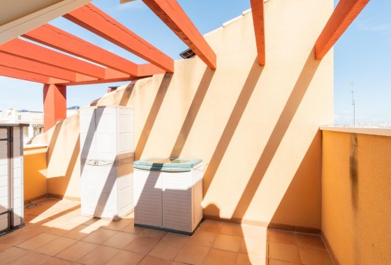 Venta - Casa de pueblo -
Orihuela Costa - Villamartin