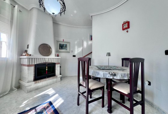 Herverkoop - Vrijstaande Villa -
Orihuela Costa - La Zenia