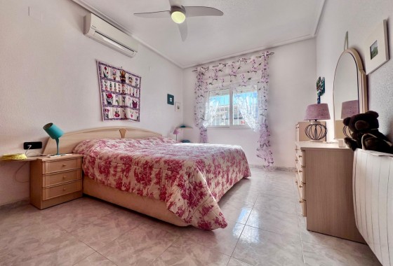 Herverkoop - Vrijstaande Villa -
Orihuela Costa - La Zenia