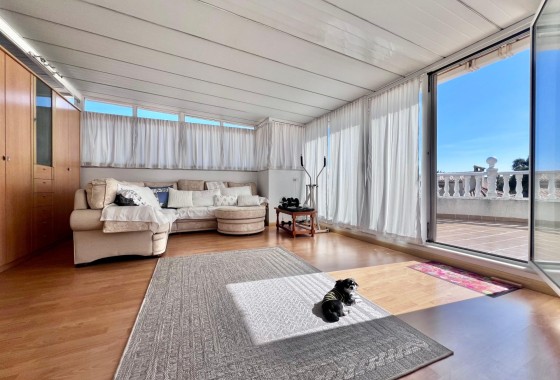 Herverkoop - Vrijstaande Villa -
Orihuela Costa - La Zenia